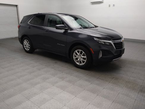 Used 2022 Chevrolet Equinox LT FWD image 11