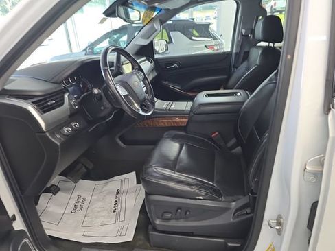 Used 2015 Chevrolet Tahoe LTZ AWD/4WD image 15
