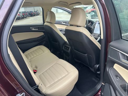 Certified 2024 Ford Edge SEL w/ Convenience Package image 18