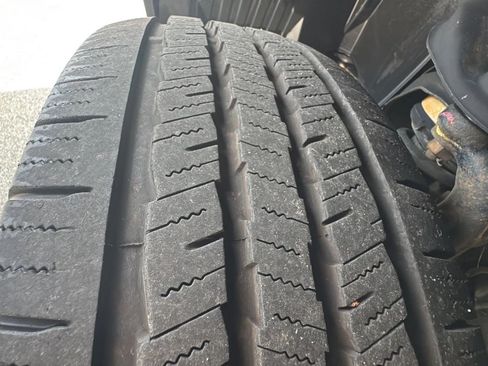 Used 2015 Nissan Xterra S RWD image 36
