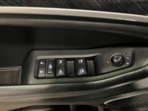 Used 2024 Jeep Grand Cherokee Trailhawk image 26