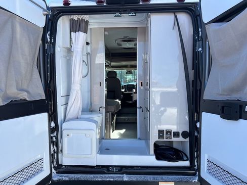 Used 2021 RAM ProMaster 1500 w/ Convenience Group image 17