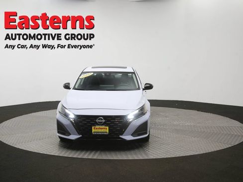 Used 2023 Nissan Altima 2.5 SR w/ SR Premium Package FWD image 54