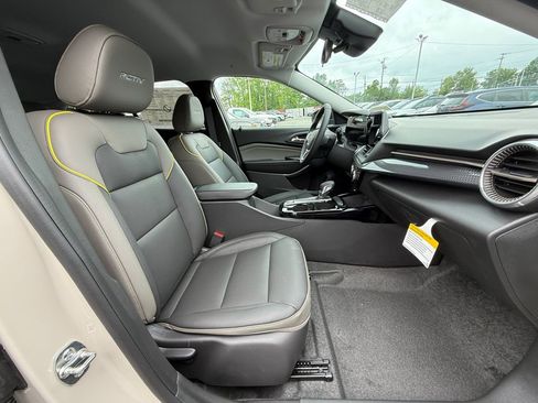 New 2026 Chevrolet Trax ACTIV w/ Driver Confidence Package FWD image 23