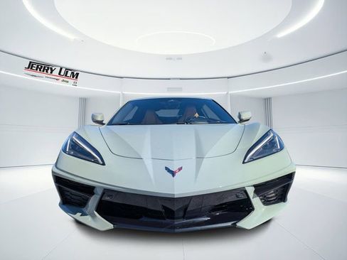 Used 2024 Chevrolet Corvette Stingray Preferred Cpe w/ Chrome Exterior Badge Package image 7