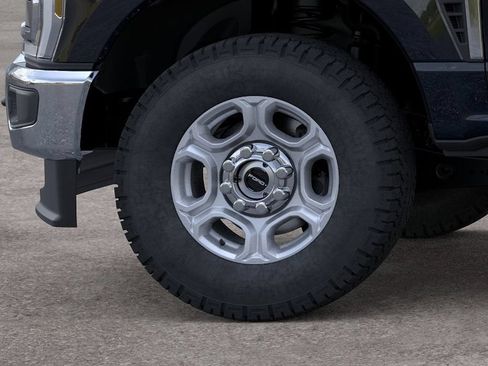 New 2026 Ford F350 XLT w/ XLT Premium Package AWD/4WD image 19