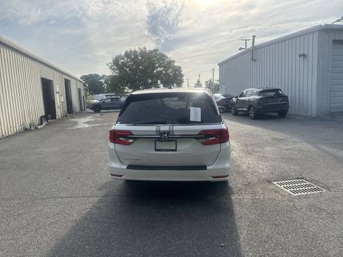 Used 2022 Honda Odyssey EX-L image 6