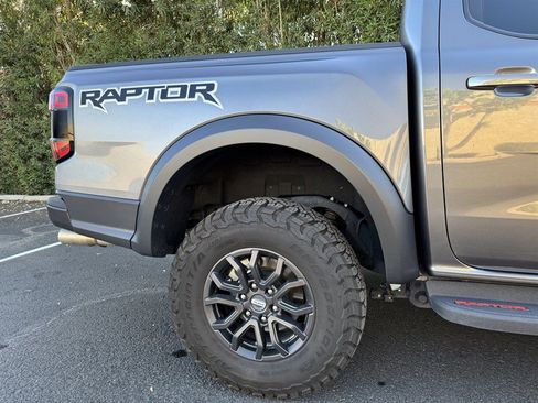 Used 2025 Ford Ranger Raptor AWD/4WD image 31