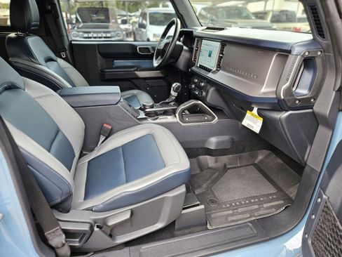 Certified 2023 Ford Bronco Outer Banks w/ Sasquatch Package image 12