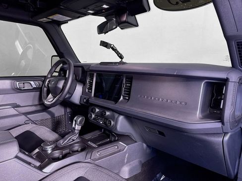 Used 2025 Ford Bronco Big Bend image 34