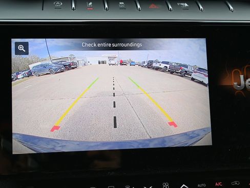 New 2026 Jeep Grand Cherokee Limited image 13