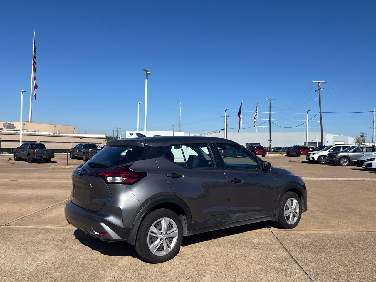 Certified 2021 Nissan Kicks S FWD image 34
