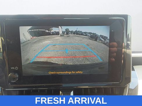 Used 2024 Toyota Corolla LE w/ LE Convenience Package FWD image 28
