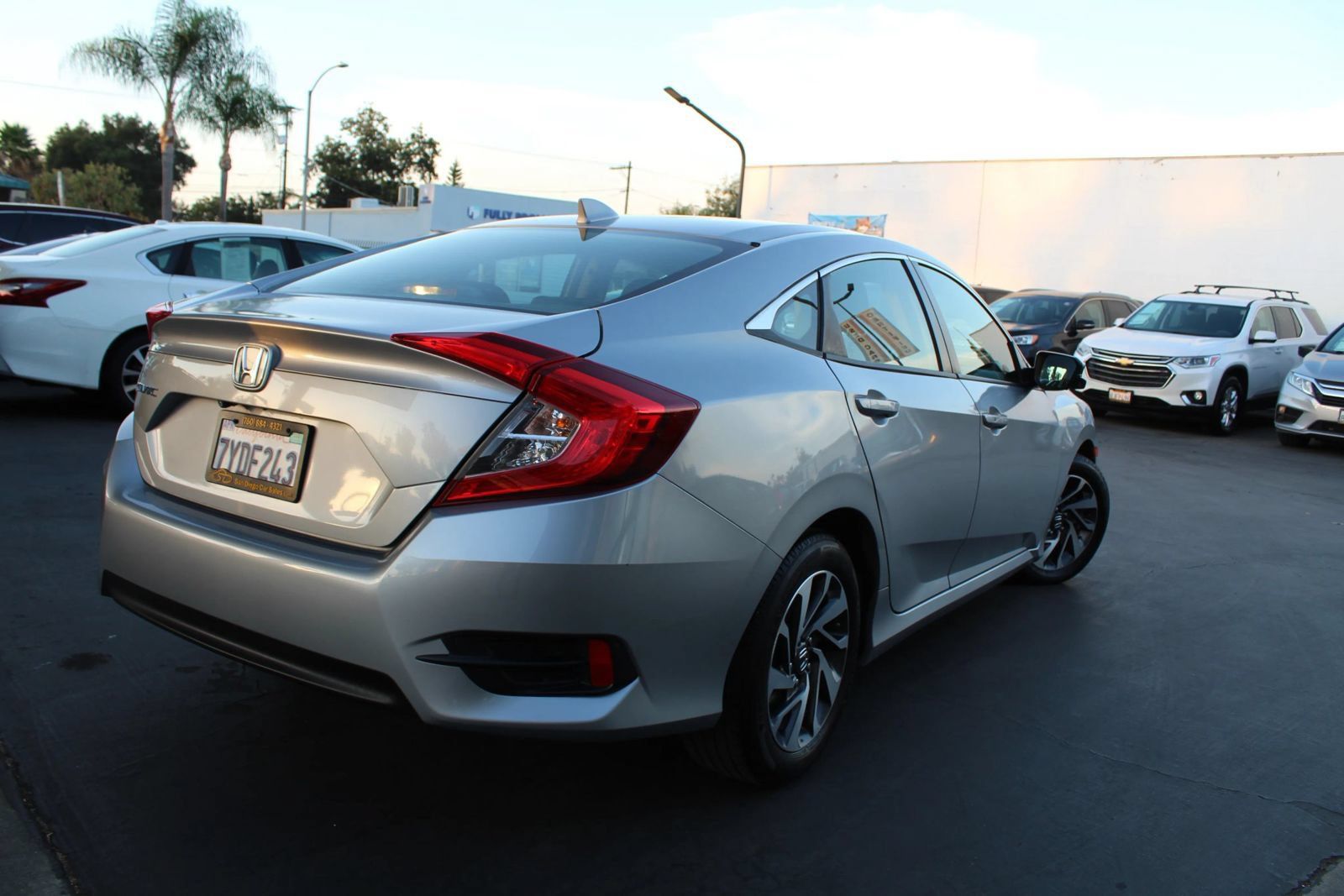Used 2017 Honda Civic EX image 5
