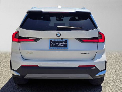 Used 2023 BMW X1 xDrive28i w/ Premium Package AWD/4WD image 4