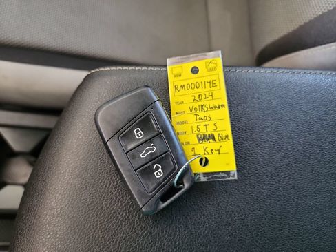 Used 2024 Volkswagen Taos S FWD image 40