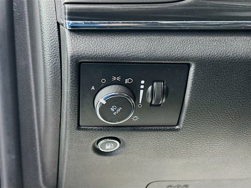 Used 2021 Jeep Grand Cherokee Limited w/ Luxury Group II AWD/4WD image 10