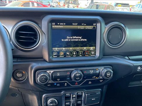 Used 2023 Jeep Wrangler Unlimited w/ 8.4" Radio Group AWD/4WD image 30