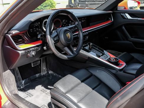 Used 2020 Porsche 911 Carrera S RWD image 11