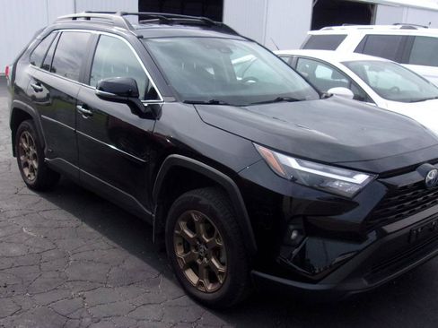 Used 2024 Toyota RAV4 AWD Hybrid image 4