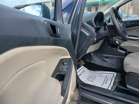 Used 2020 Ford EcoSport S FWD image 9