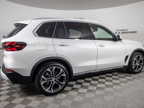 Used 2026 BMW X5 sDrive40i w/ Premium Package RWD image 3