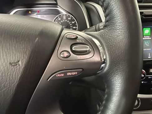 Used 2022 Nissan Murano SL AWD/4WD image 17