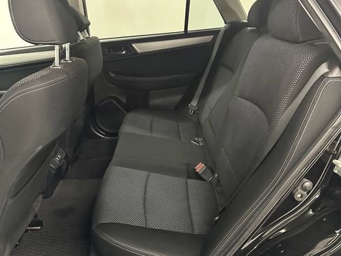 Used 2019 Subaru Outback 2.5i Premium AWD/4WD image 26