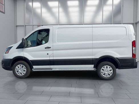 Used 2025 Ford Transit 250 Low Roof w/ Exterior Upgrade Package RWD image 4