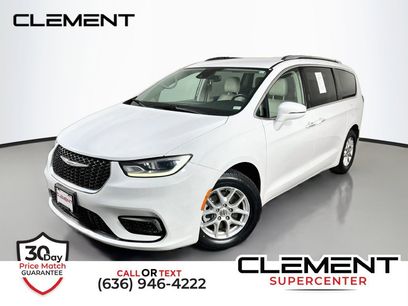 Used 2021 Chrysler Pacifica Touring-L