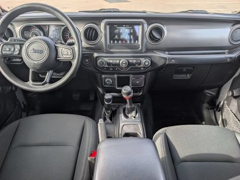 Used 2022 Jeep Gladiator Sport w/ Trailer Tow Package AWD/4WD image 23