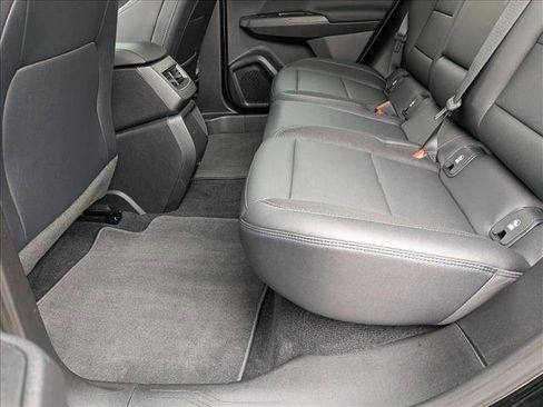 New 2026 Chevrolet Equinox EV LT image 16