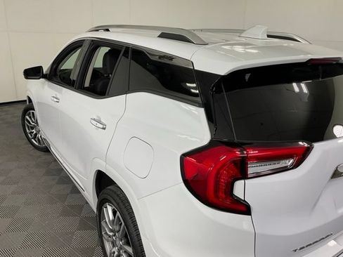 Used 2023 GMC Terrain Denali w/ LPO, Floor Liner Package AWD/4WD image 40
