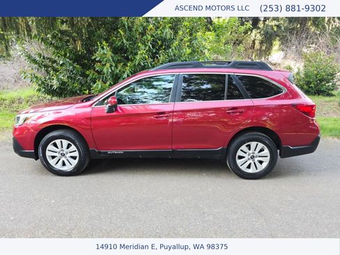 Used 2018 Subaru Outback 2.5i Premium AWD/4WD image 2