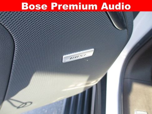 Used 2021 GMC Yukon Denali w/ Denali Premium Package image 22