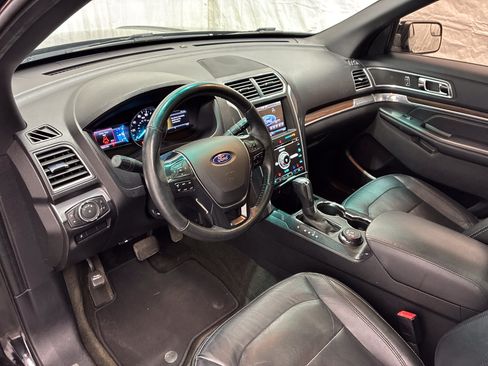 Used 2016 Ford Explorer Limited AWD/4WD image 12
