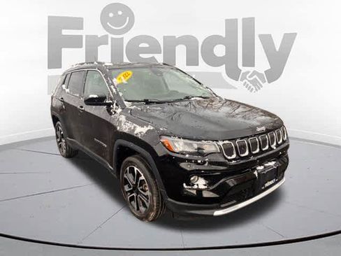Used 2022 Jeep Compass Limited image 3