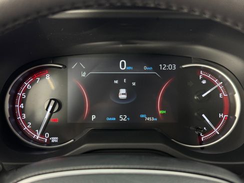 Used 2024 Toyota RAV4 XLE Premium image 18