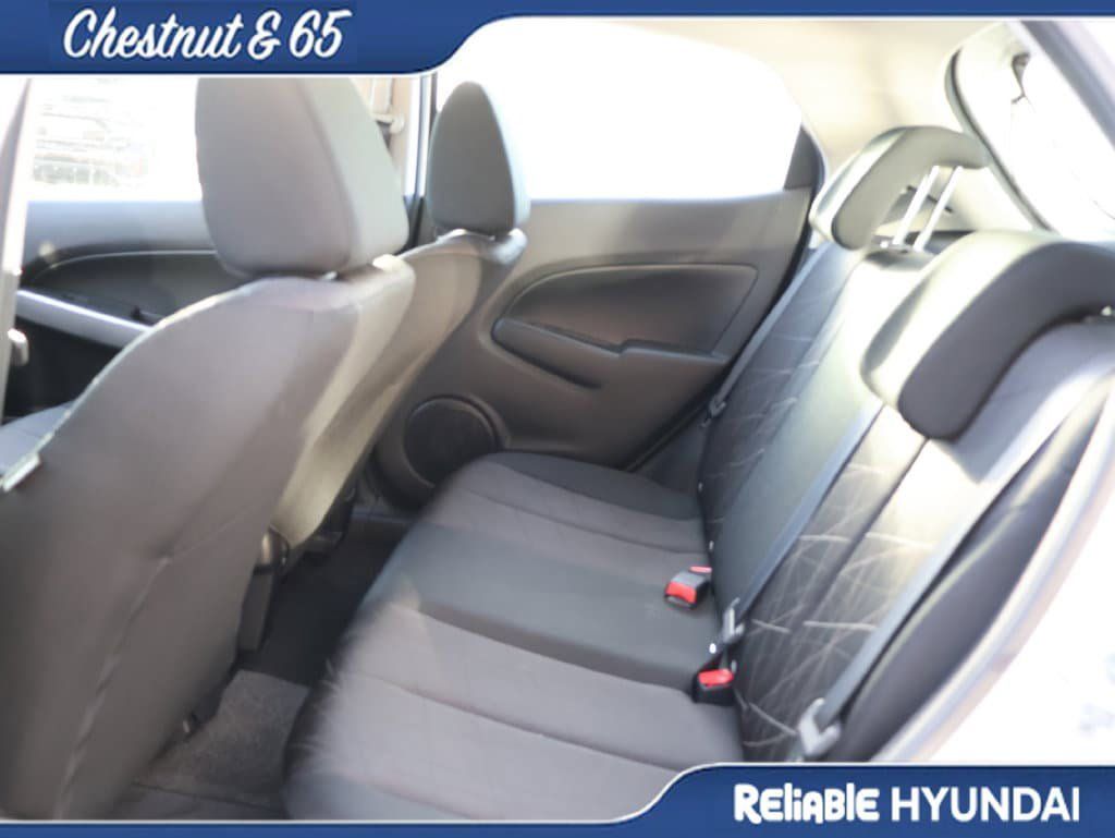 Used 2014 MAZDA MAZDA2 Sport FWD image 42
