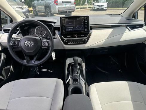 Certified 2021 Toyota Corolla LE FWD image 21