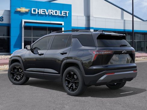 New 2026 Chevrolet Equinox LT AWD/4WD image 3