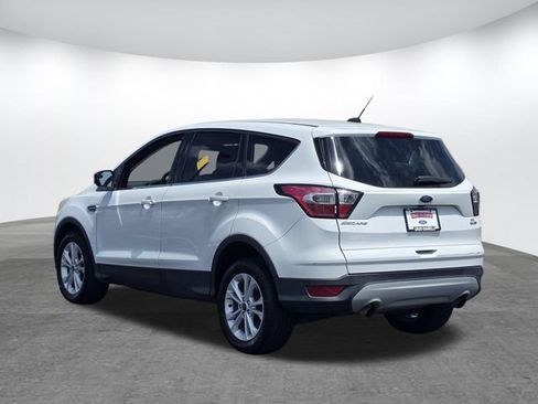 Used 2017 Ford Escape SE AWD/4WD image 5