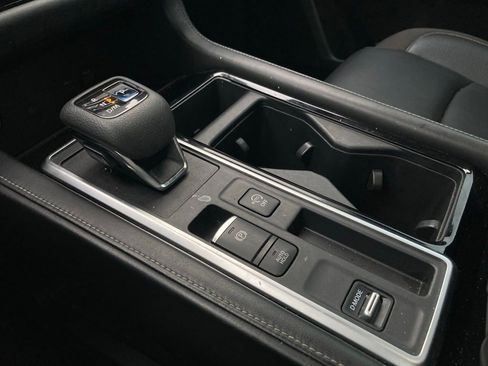 Used 2022 Nissan Pathfinder SL w/ SL Premium Package FWD image 27