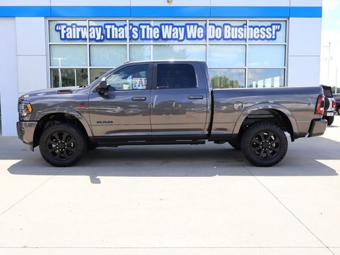 Used 2022 RAM 2500 Limited AWD/4WD image 7