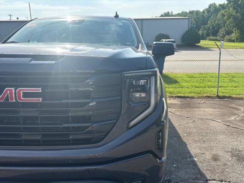Used 2022 GMC Sierra 1500 Elevation AWD/4WD image 20