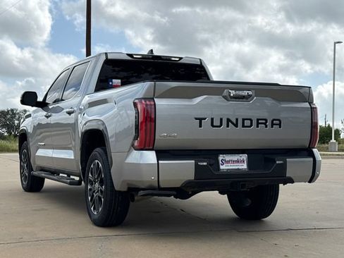 Used 2024 Toyota Tundra Limited AWD/4WD image 7