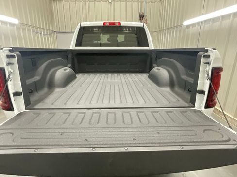 Used 2026 RAM 2500 Big Horn AWD/4WD image 23