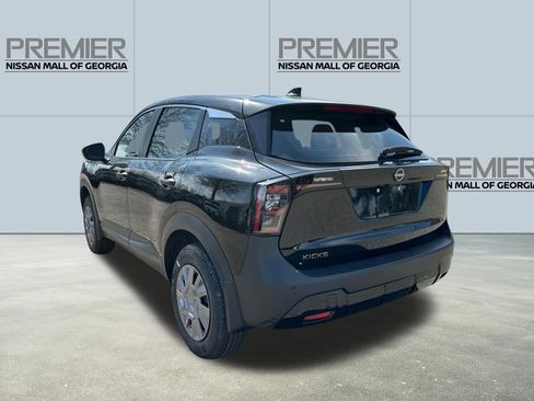 New 2026 Nissan Kicks S image 7