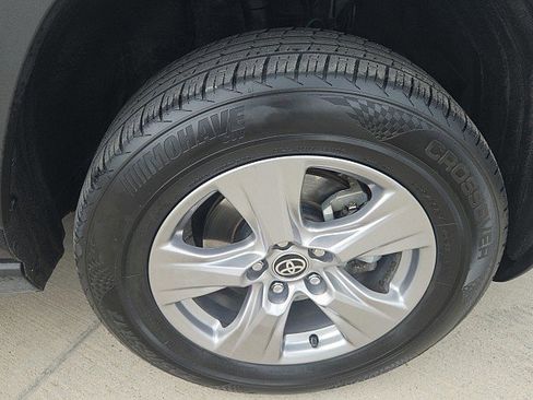 Used 2024 Toyota RAV4 XLE FWD image 2