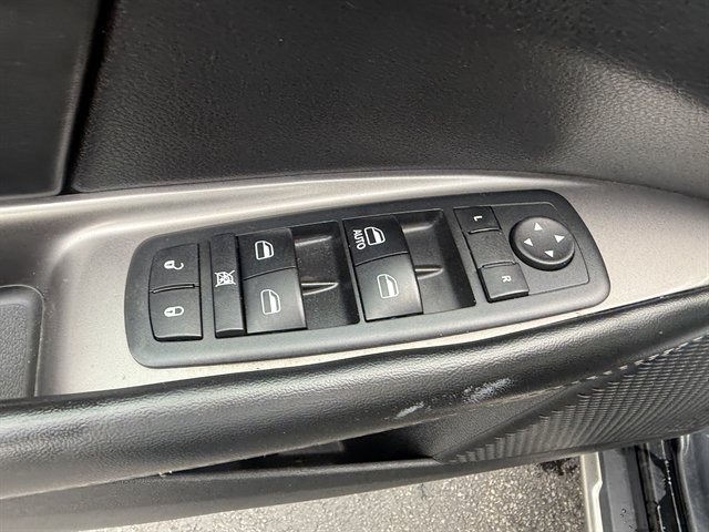 Used 2017 Dodge Journey Crossroad w/ Popular Equipment Group AWD/4WD image 11
